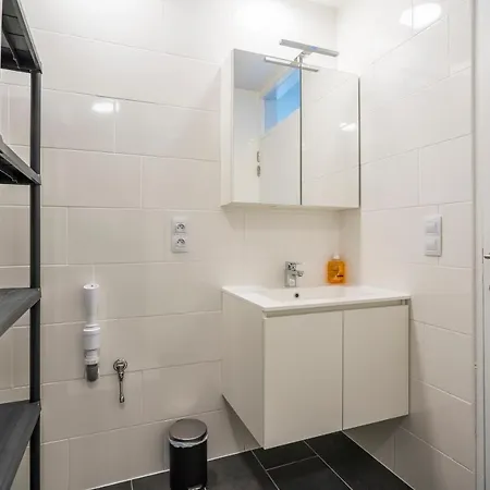 Cosy Living W Parking, Athletic Field, Playground, Bike Storage Apartamento *