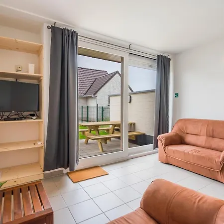 Apartamento Cosy Living W Parking, Athletic Field, Playground, Bike Storage Koksijde